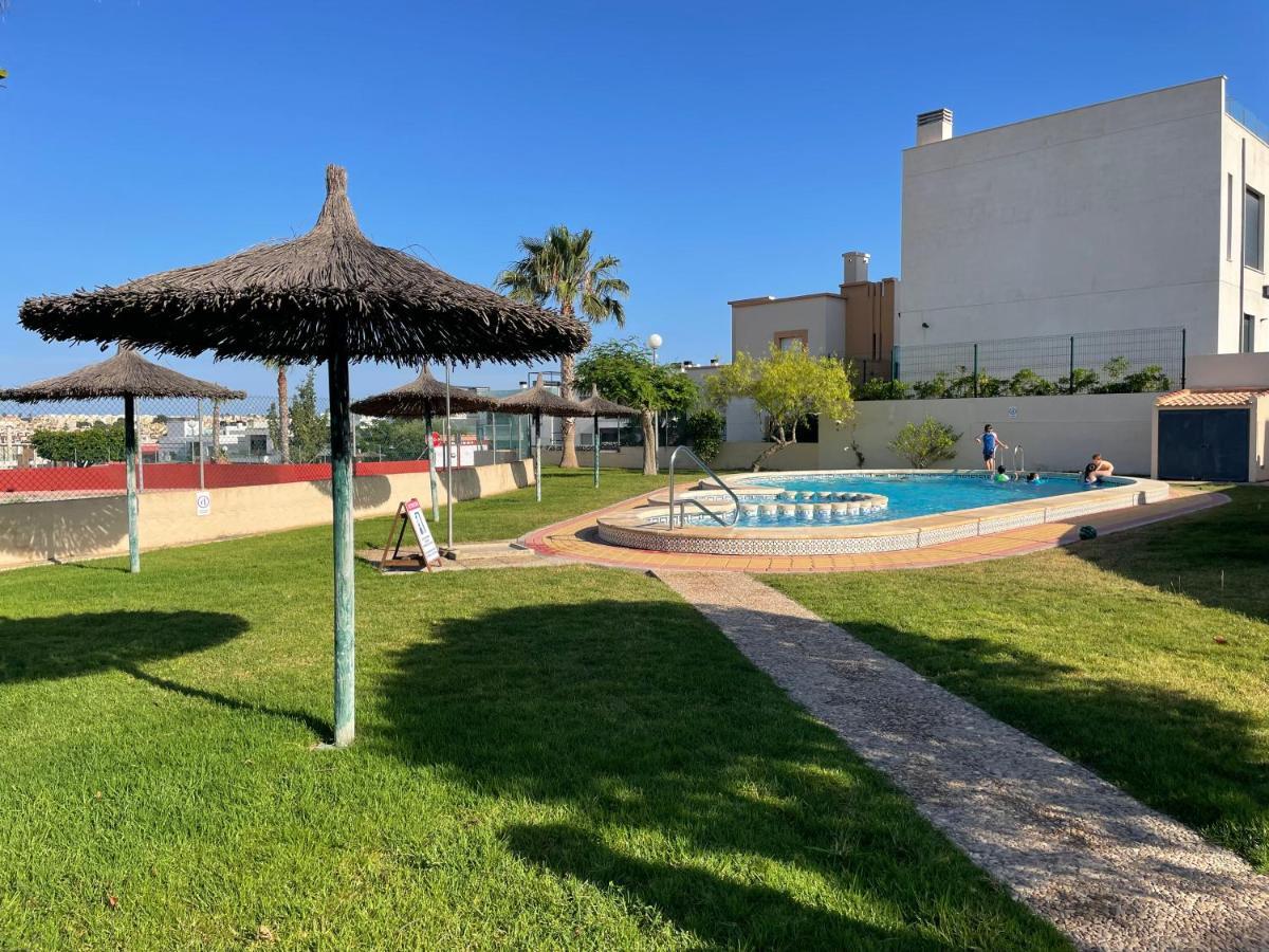 Villa De Lujo Con Piscina Orihuela Dış mekan fotoğraf
