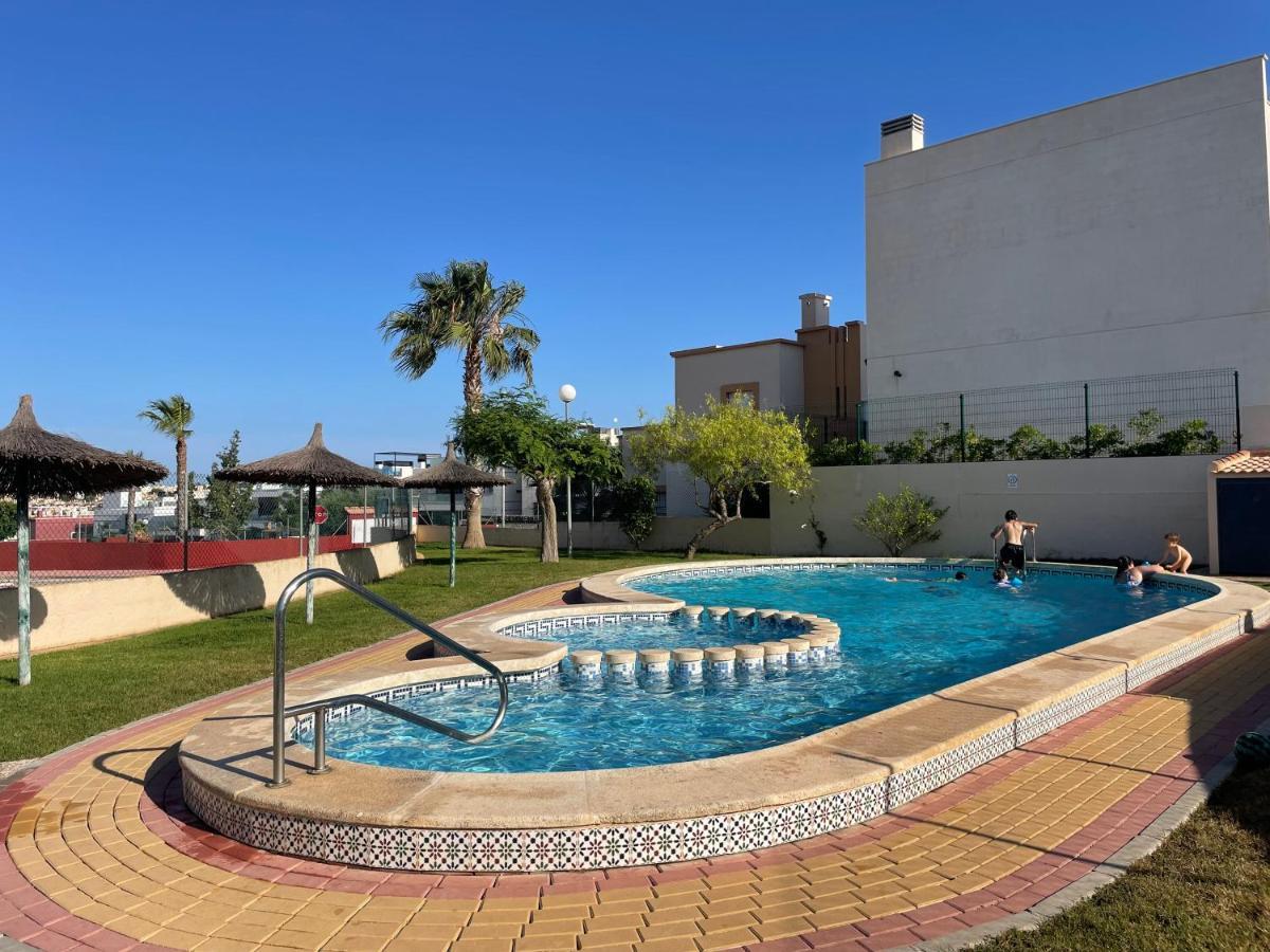 Villa De Lujo Con Piscina Orihuela Dış mekan fotoğraf